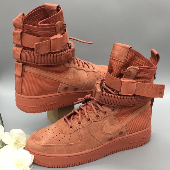 dusty peach sf af1 outfit